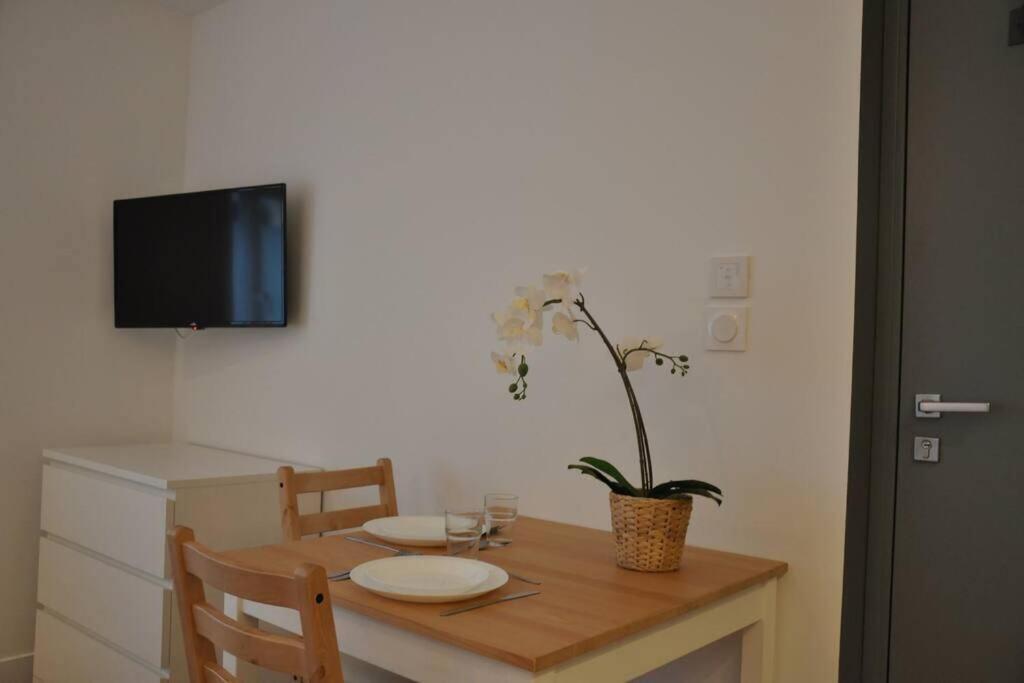 Freskenn 1, Studio 23M² Cosy & Chaleureux Apartment เบรสต์ ภายนอก รูปภาพ